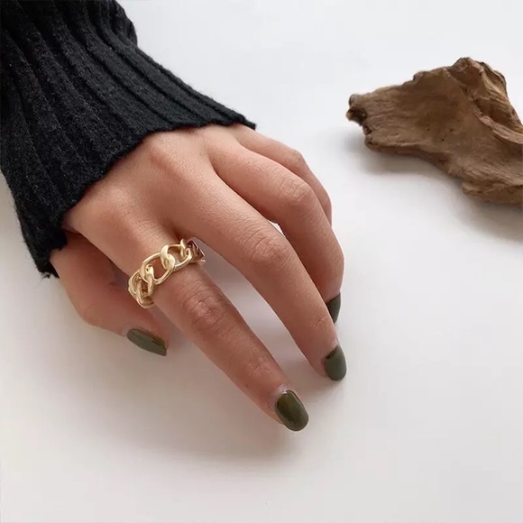 “London” Minimalist Chain Link Gold Adjustable Neutral Fashion Classic Cute Ring - Picture 2 of 11